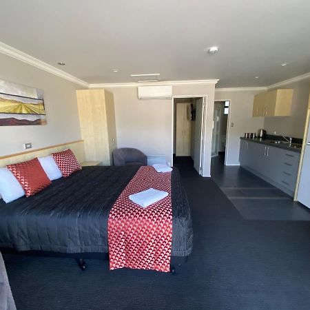Grove Park Motor Lodge Blenheim Bagian luar foto